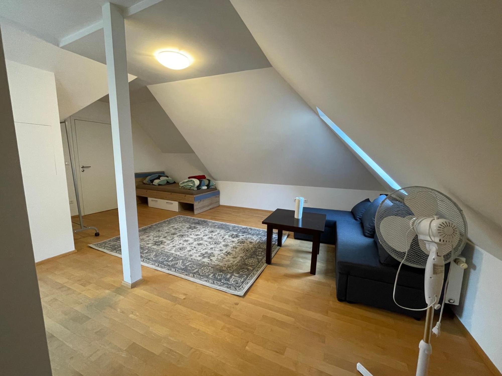 Zum Shambhala Hotel Wenen
